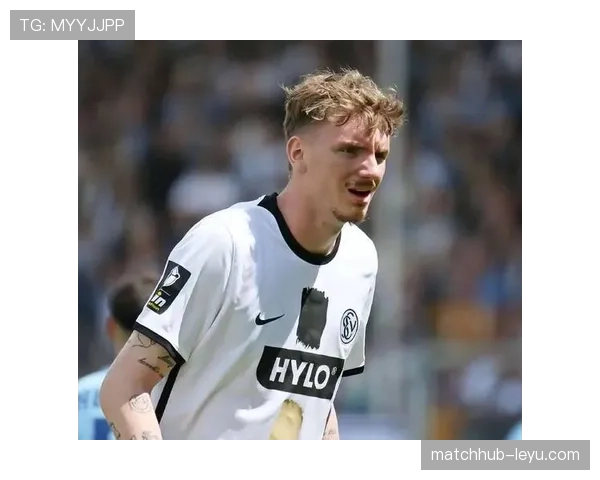 杰克·罗兹闪耀英超赛场,成球队取胜关键功臣 杰克·罗兹闪耀英超赛场,成球队取胜关键功臣