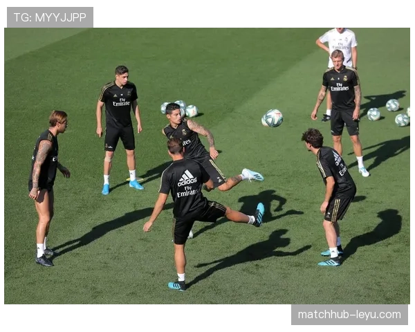 西甲各队季前备战如火如荼，新赛季蓄势待发