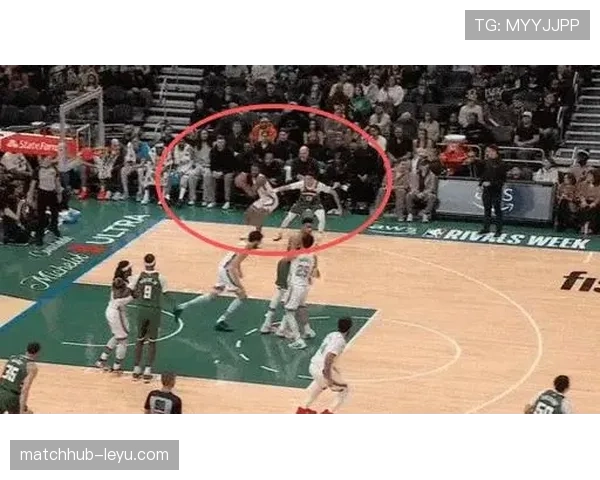 安东尼无球跑位主导替补，得分结构胜过昔日单打